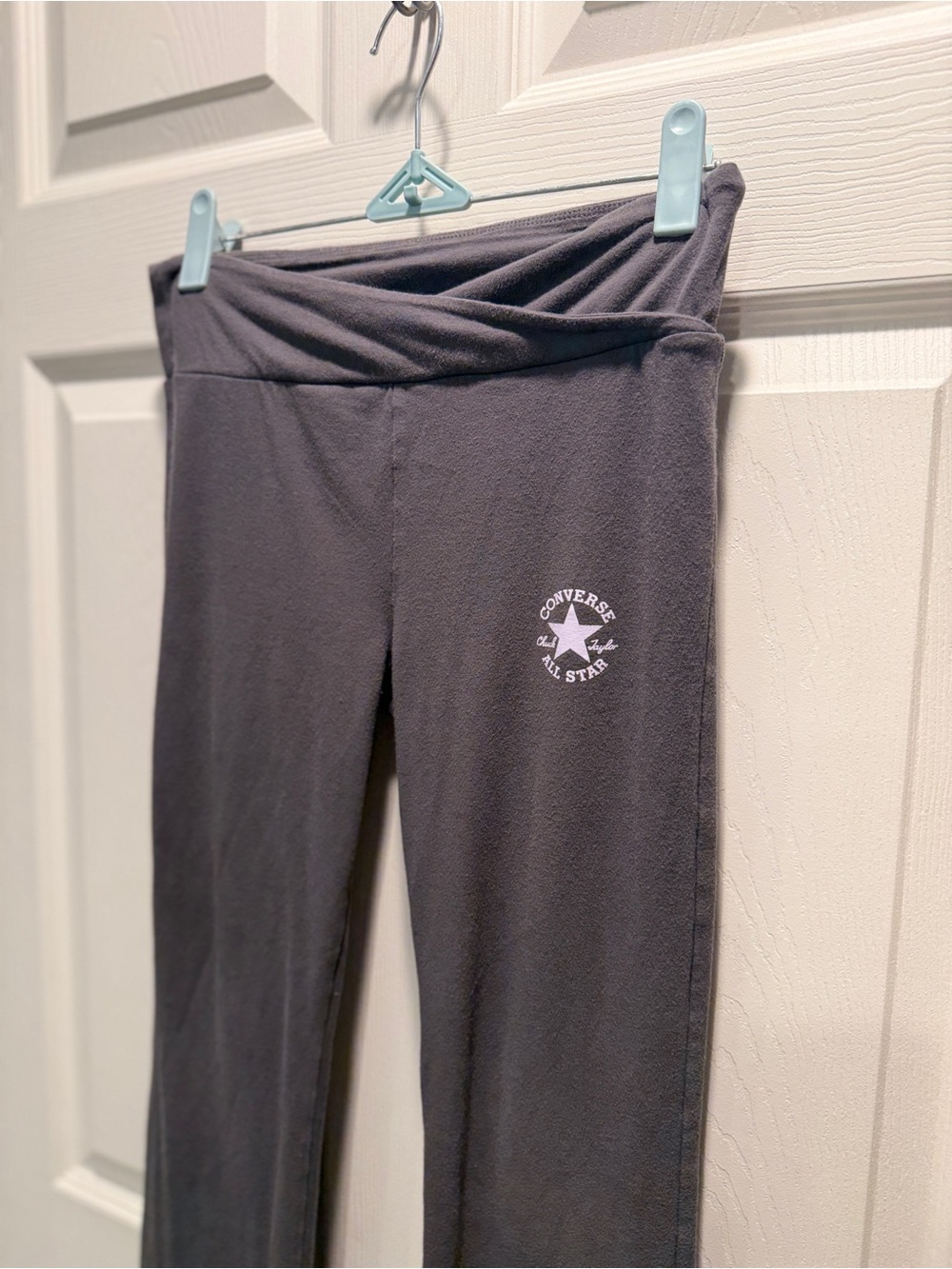 Converse All Star Girls Flare Leggings Youth Large Gray Crossover Waistband - Picture 5 of 11